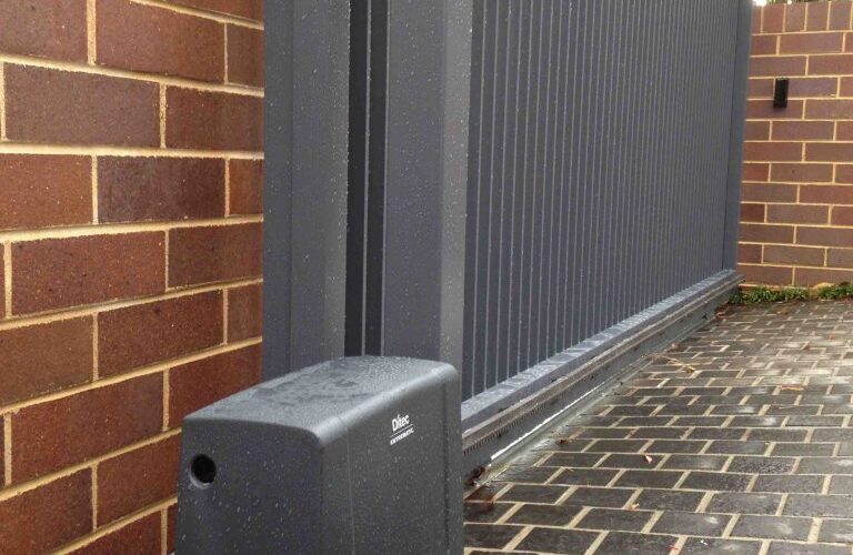 نحوه نصب درب ریلی پارکینگ